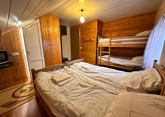 Family Hotel Parnas 2250